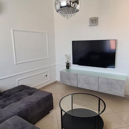 Apartman Moris Malinska Ngoại thất bức ảnh