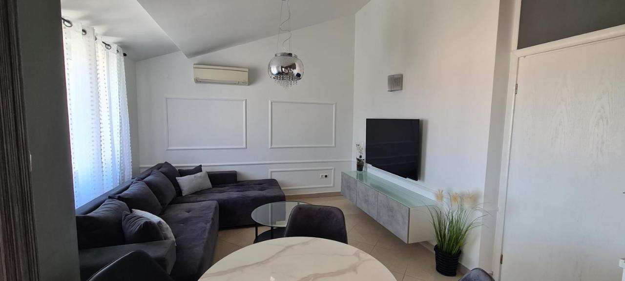 Apartman Moris Malinska Ngoại thất bức ảnh