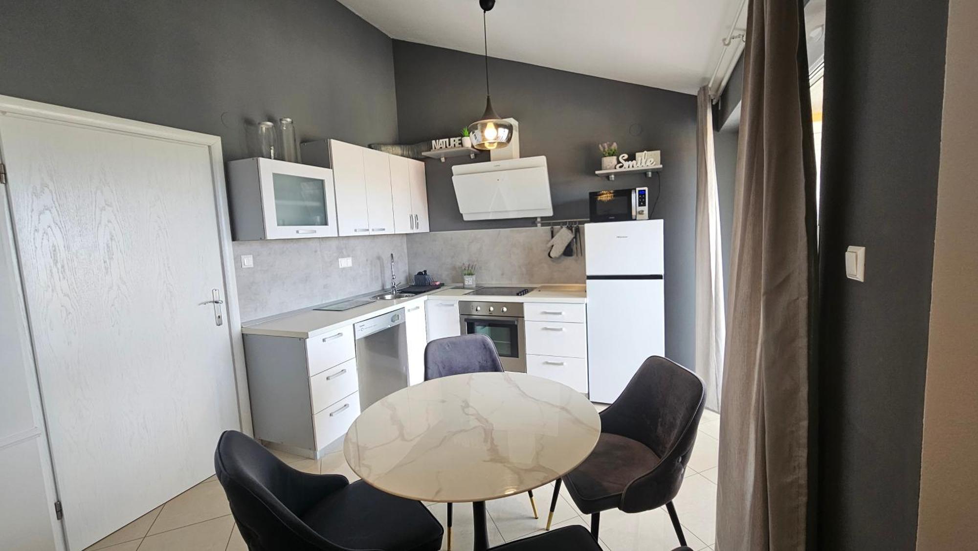 Apartman Moris Malinska Ngoại thất bức ảnh